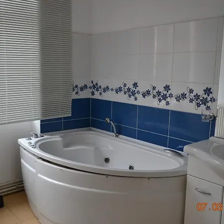 Apartament Sara Апартаменти Брашов
