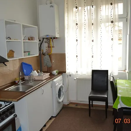Apartament Sara Брашов