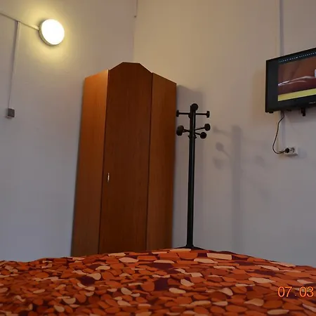 Апартаменти Apartament Sara *